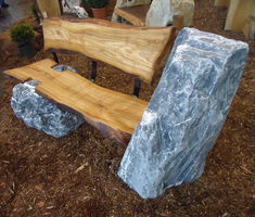 Kirsche mit Kalkstein